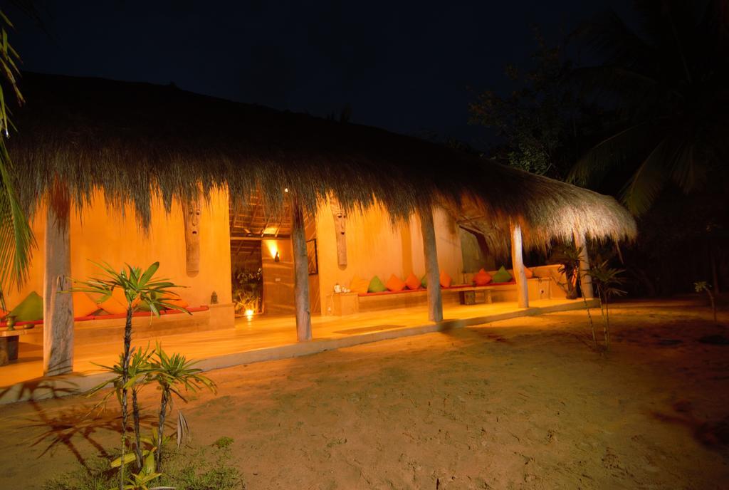 Bar Reef Resort Etalai Luaran gambar