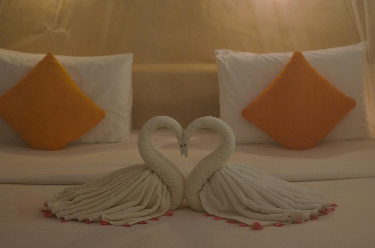 Bar Reef Resort Etalai Luaran gambar
